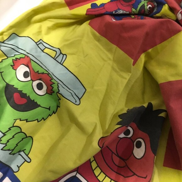 Vintage Sesame Street Fitted Twin Bedsheet Red Yellow Stripe Elmo Fabric Craft - Picture 4 of 4